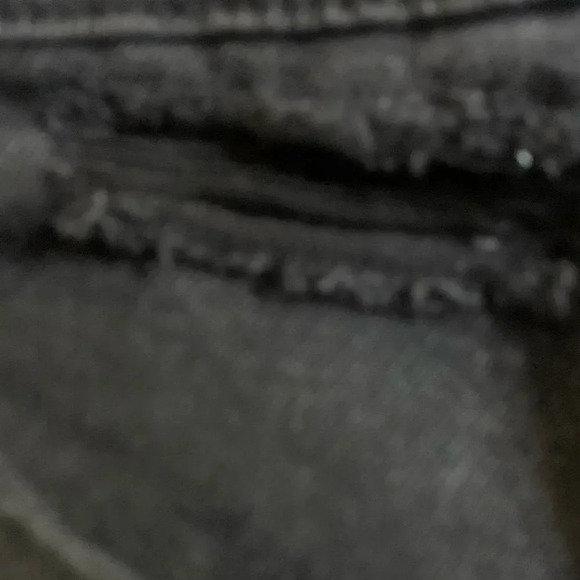 NWT-Plus Size Wild Fable Black Denim Distressed Shorts. Size 18/34 waist. - Picture 5 of 11